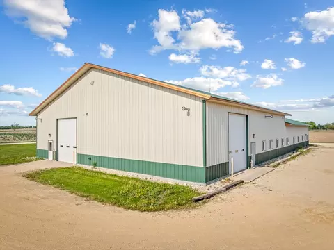 Exterior - 11635 Wange Rd, Capron, IL 61012 photo 1 of 2