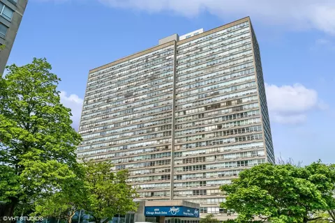 4800 S Chicago Beach Dr #503N, Chicago, IL 60615