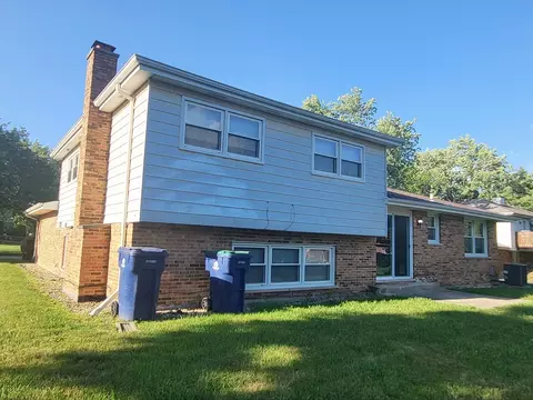 Exterior - 6037 Spring Ln, Matteson, IL 60443 photo 4 of 4