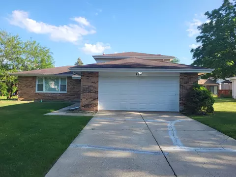 Exterior - 6037 Spring Ln, Matteson, IL 60443 photo 2 of 4