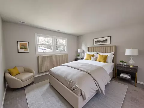 Bedroom - 6037 Spring Ln, Matteson, IL 60443 photo 3 of 8