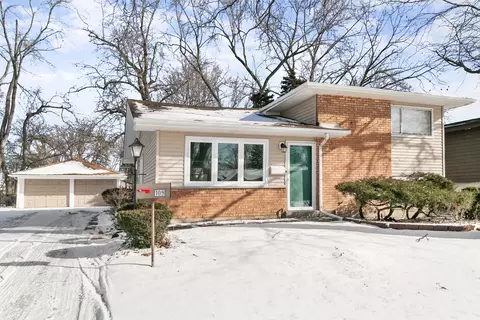 109 Wilson St, Park Forest, IL 60466