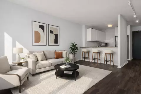 Living - Undisclosed, Chicago, IL 60613 photo 1 of 7