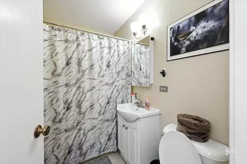 Bath - Undisclosed, Wheeling, IL 60090 photo 2 of 2