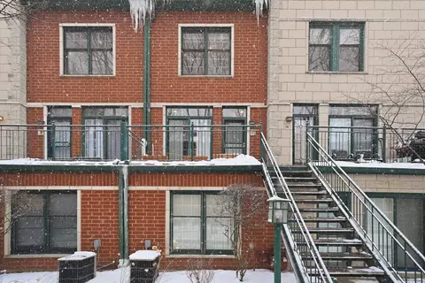1812 S State St #27, Chicago, IL 60616