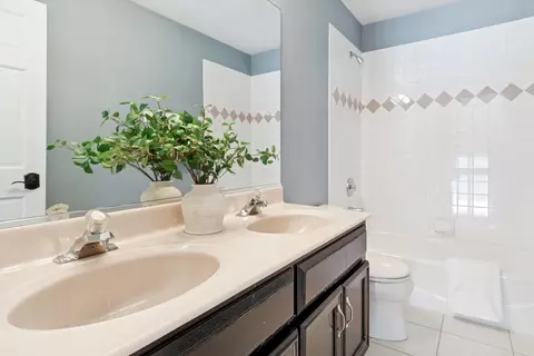 3816 Grassmere Rd, Naperville, IL 60564 photo 28