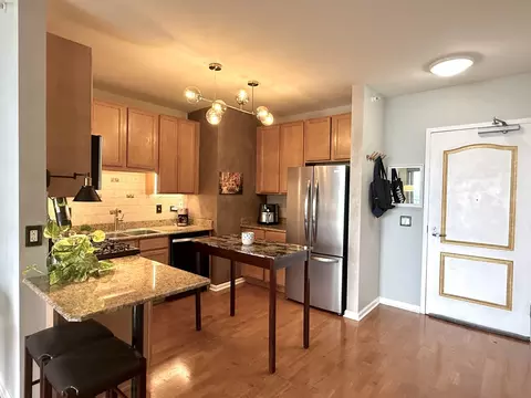 Kitchen - Undisclosed, Chicago, IL 60661 photo 1 of 3