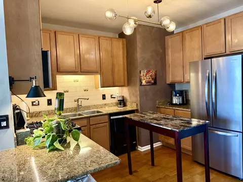 Kitchen - Undisclosed, Chicago, IL 60661 photo 2 of 3
