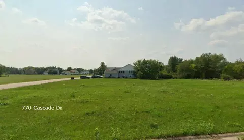 770 Cascade Dr, Marengo, IL 60152 photo 1