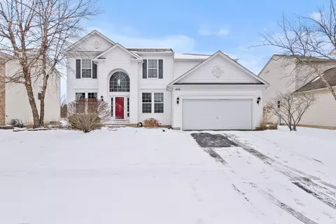 1076 Goldfinch Ln, Antioch, IL 60002