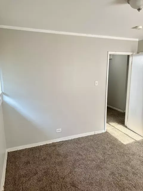 Bedroom - 1212 E 151st St, Dolton, IL 60419 photo 6 of 8