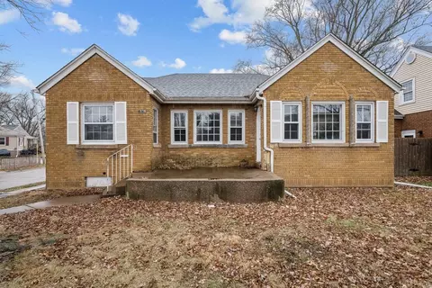 1838 37th St, Rock Island, IL 61201
