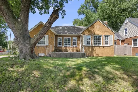 1838 37th St, Rock Island, IL 61201