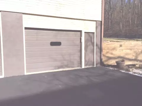 Exterior - 23 Cherry Hill Ct #124, Hampton, IL 61256 photo 3 of 5