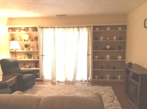 Other - 23 Cherry Hill Ct #124, Hampton, IL 61256 photo 2 of 7
