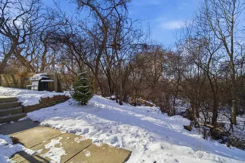 Undisclosed, Antioch, IL 60002 photo 20