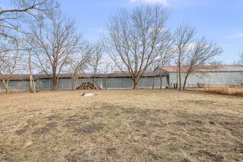 Exterior - 209 17th St E, Milan, IL 61264 photo 5 of 5