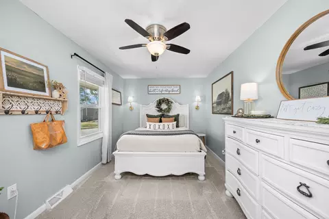 Bedroom - 214 8th St E, Milan, IL 61264 photo 1 of 8