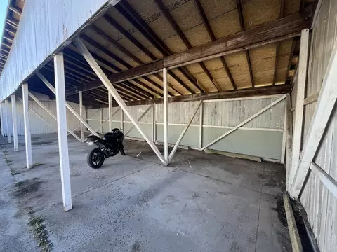 Exterior - 1215 Wall St, Normal, IL 61761 photo 3 of 3