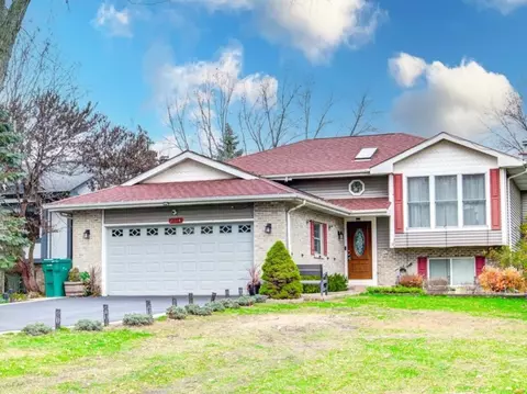 21314 Highland Dr, Lake Zurich, IL 60047