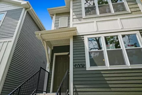 6552 S Evans Ave, Chicago, IL 60637