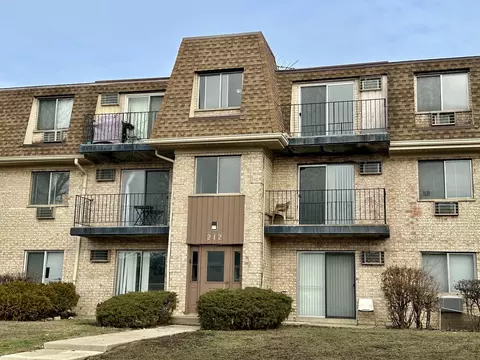 212 Shorewood Dr #2B, Glendale Heights, IL 60139
