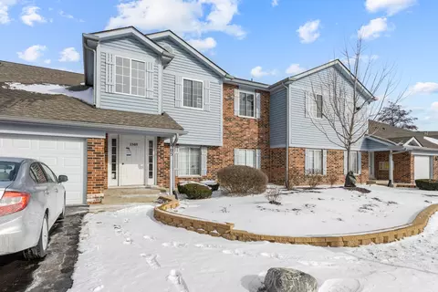 1505 Commodore Ct #1, Schaumburg, IL 60193