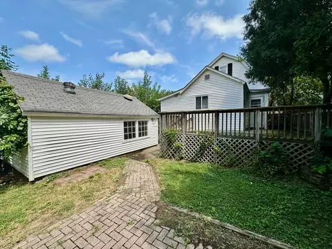 Exterior - 50 Sheridan St, Elgin, IL 60123 photo 4 of 5