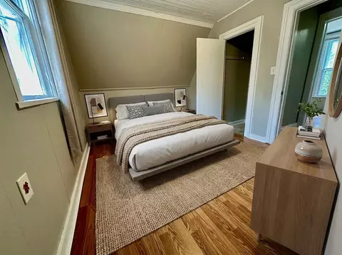 Bedroom - 50 Sheridan St, Elgin, IL 60123 photo 6 of 8