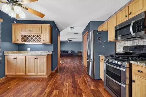 Entry Way - 295 Vita Ln, Braidwood, IL 60408 photo 1 of 2