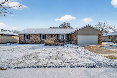 295 Vita Ln, Braidwood, IL 60408
