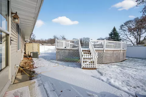 Exterior - 295 Vita Ln, Braidwood, IL 60408 photo 4 of 7