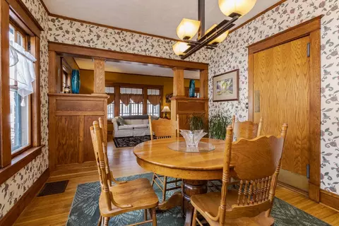 Dining - 1305 S Fell Ave, Normal, IL 61761 photo 4 of 5