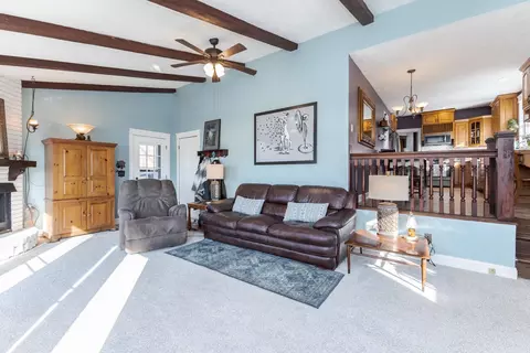 Living - 1305 S Fell Ave, Normal, IL 61761 photo 4 of 7