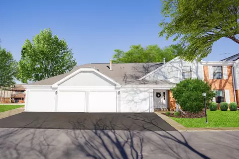 317 Woodbury Ct #B1, Schaumburg, IL 60193
