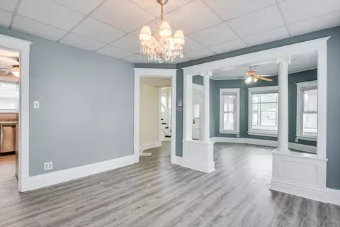 Living - 1507 Sisson St, Lockport, IL 60441 photo 4 of 4