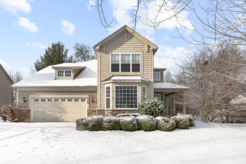 260 S Westminister Ct, Round Lake, IL 60073