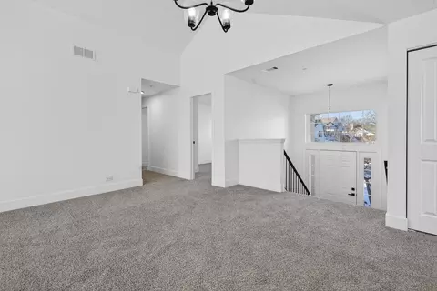 Living - 403 Cromwell Cir #2, Bartlett, IL 60103 photo 5 of 5