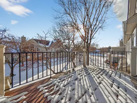 Exterior - 403 Cromwell Cir #2, Bartlett, IL 60103 photo 3 of 3