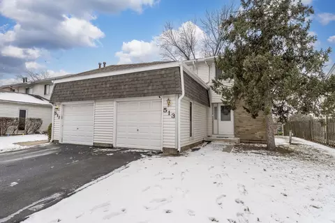 513 Jill Ln, Bolingbrook, IL 60440