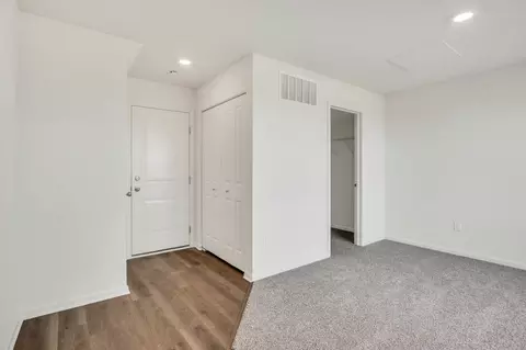 2644 Arrowhead Dr, Pingree Grove, IL 60140 photo 5