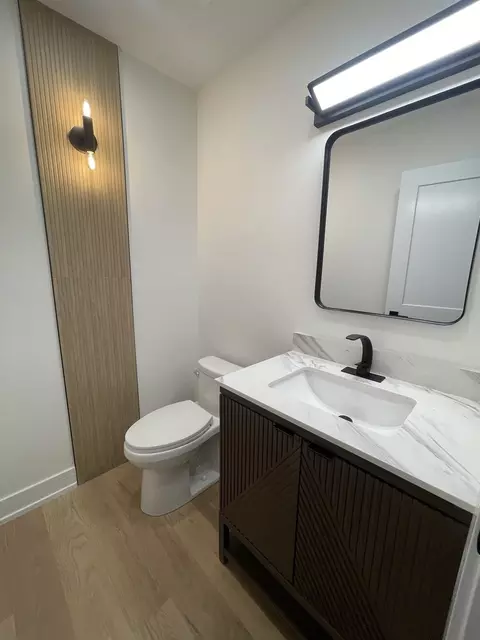 3732 Capri Ct, Glenview, IL 60025 photo 9