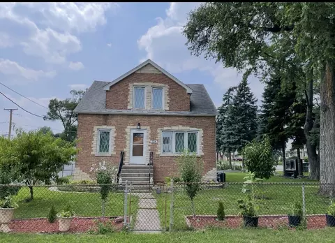 224 Spruce Ave, Bensenville, IL 60106