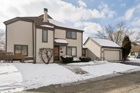 1265 Franklin Ln, Buffalo Grove, IL 60089