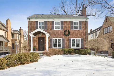 4725 Grand Ave, Western Springs, IL 60558