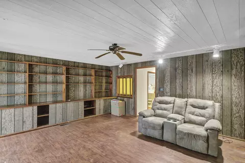 2202 Eastman St, Rolling Meadows, IL 60008 photo 8