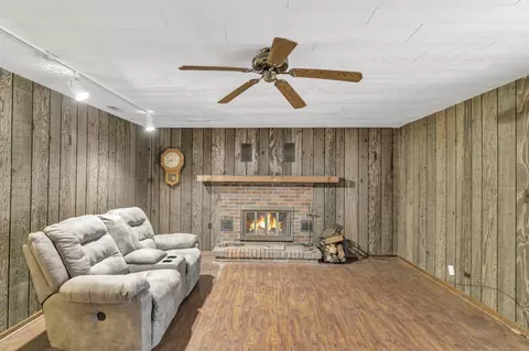 2202 Eastman St, Rolling Meadows, IL 60008 photo 4