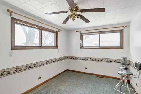 2202 Eastman St, Rolling Meadows, IL 60008 photo 14