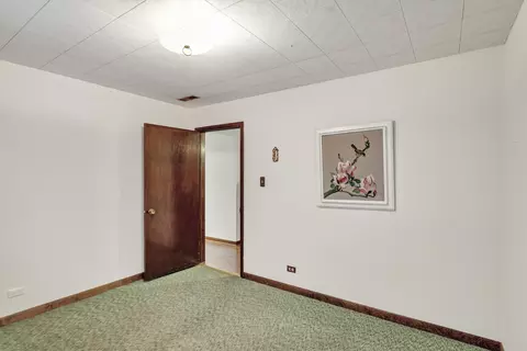 2202 Eastman St, Rolling Meadows, IL 60008 photo 17