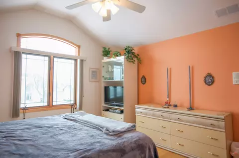 Bedroom - Undisclosed, Matteson, IL 60443 photo 3 of 12